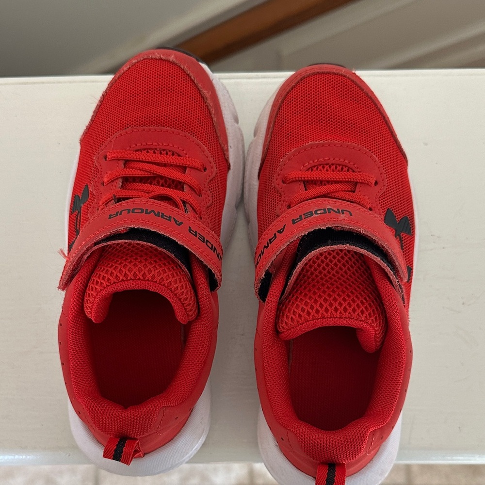 Under Armour Kids Red Sneakers with Black Accents